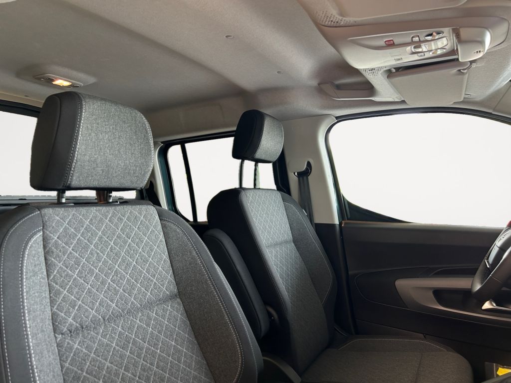 Fahrzeugabbildung Opel Combo 5sitzer 1.5 D 96kW AT XL N1 Edition