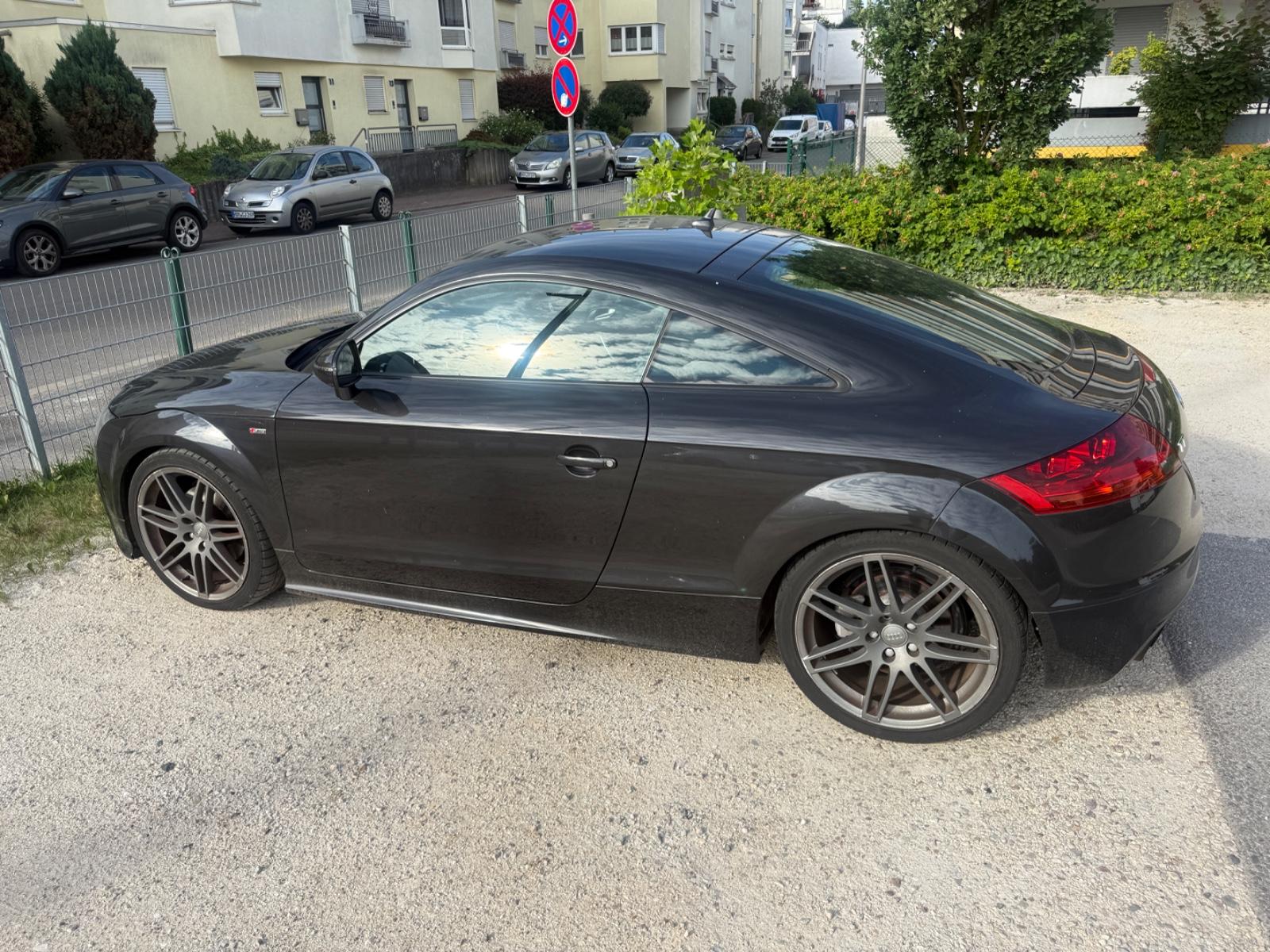 Audi TT Coupe 2.0 TDI S tronic quattro - s-line 