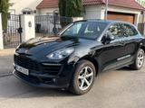 Porsche Macan ,schöne seltene Farbkombi mit innen beige - Porsche Macan mit Benzin-Antrieb: Schwarz
