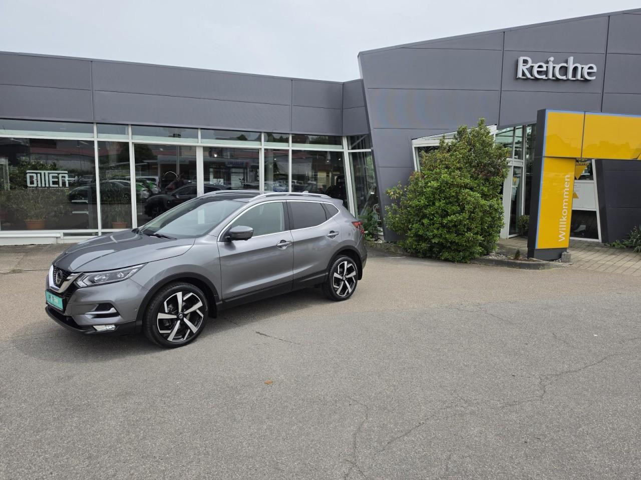 Nissan Qashqai Tekna 1.3 AT+AHK+NAV+SHZ+RFK+PDC+ACC