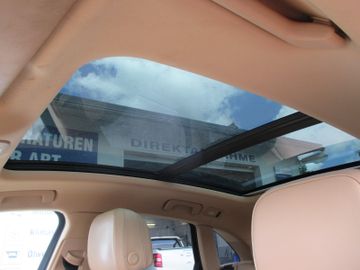 Porsche Macan - 12