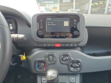 Bild 12 Fiat Panda DAB Spurhalteass. Verkehrszeichenerk. Notb