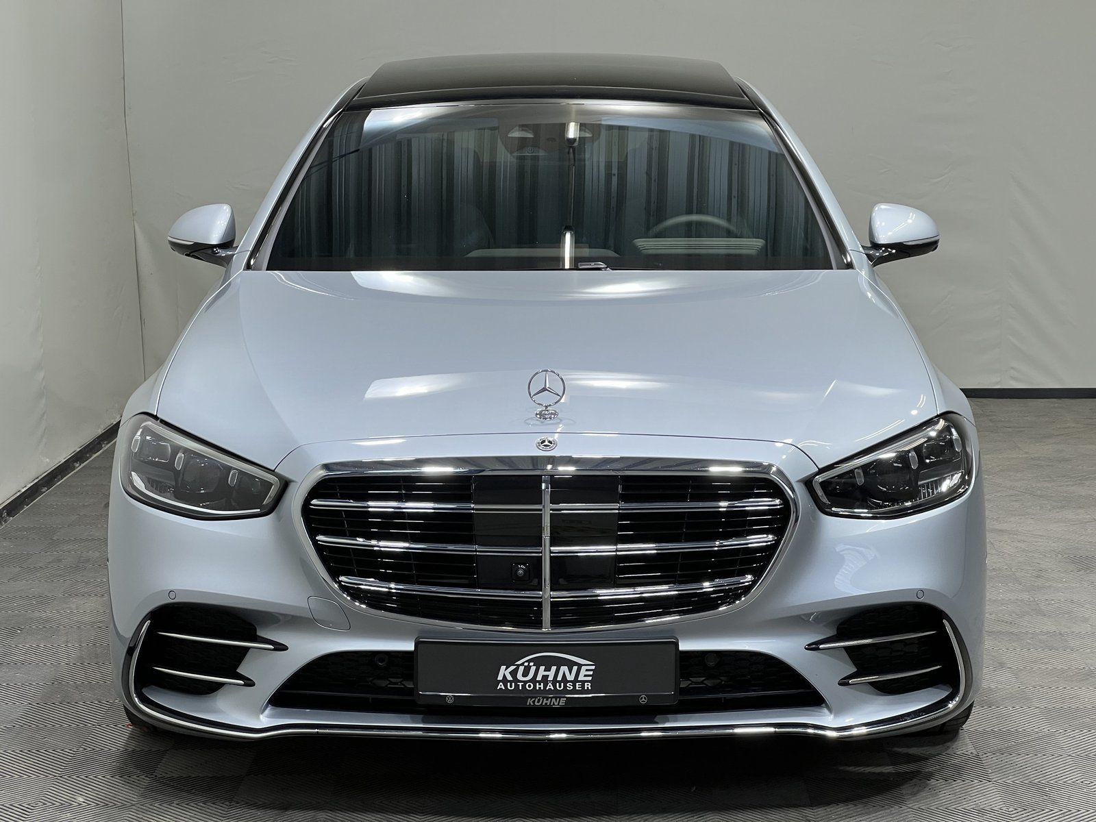 Mercedes-Benz S 500 4M L AMG*Pano*BURM*AIRMATIC*3D Displ*KeylG imagem 2
