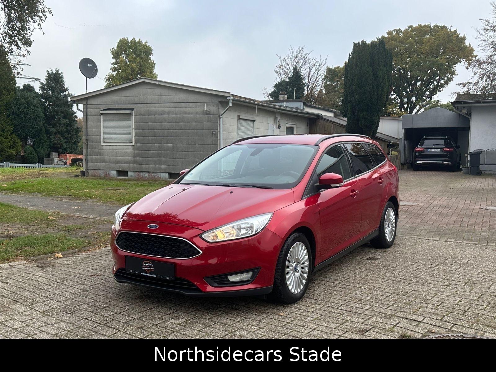 Ford Focus 2015 — салон
