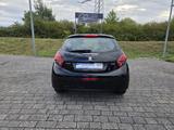 Peugeot 208 1.2 12V PureTech 82 Active Start&Stop - Peugeot 208: 1.2
