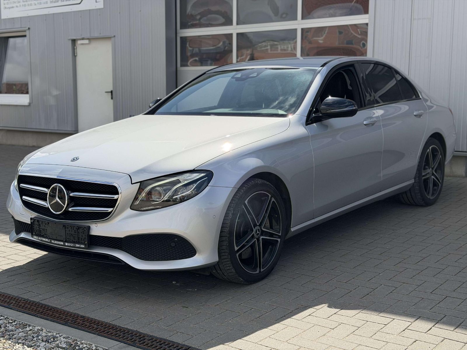Mercedes-Benz E 400 4Matic (213.023) Widescreen, Ambiente, Mul imagem 3