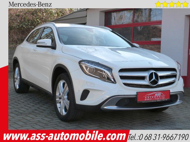 Mercedes-Benz GLA 180 SCORE!+AUTOMATIK+NAVI+SHZ+PDC+GEPFLEGT+