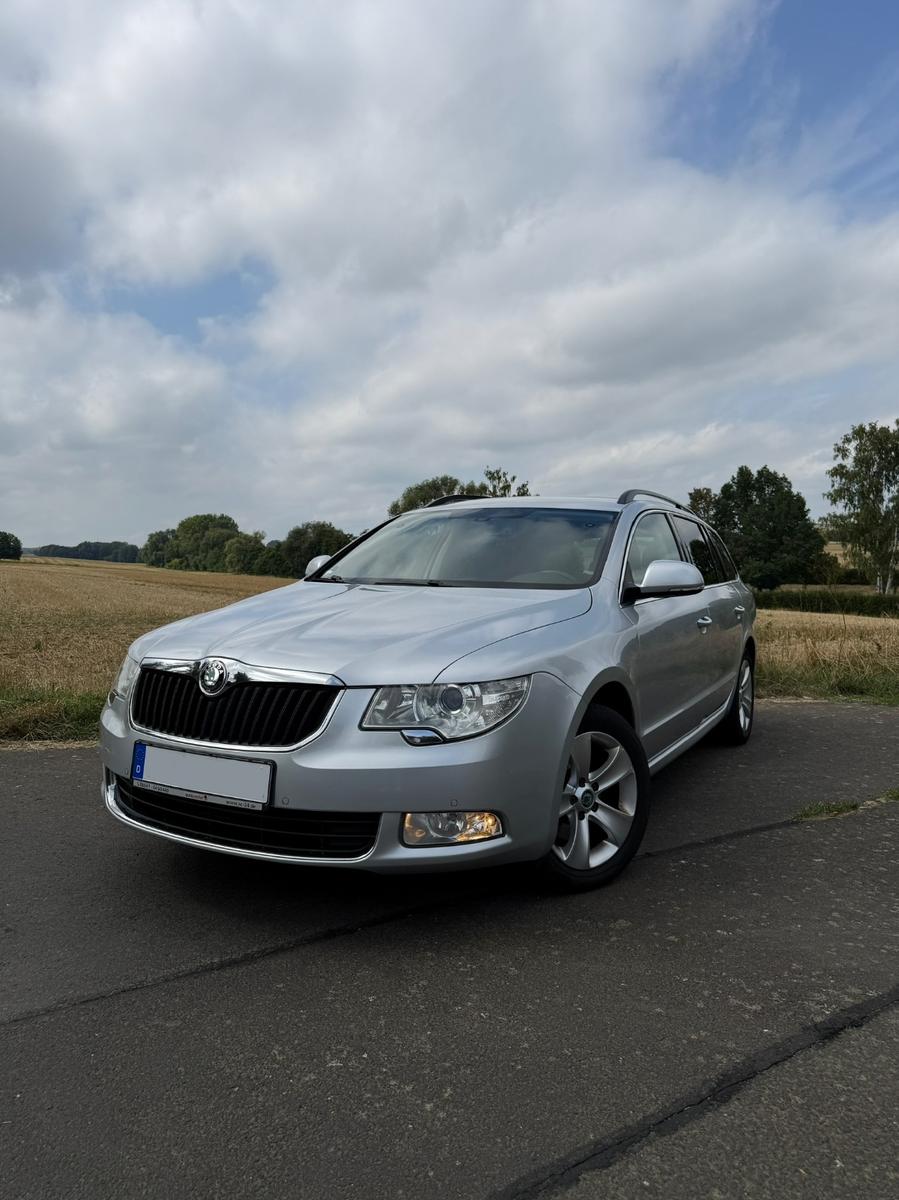 Skoda Superb, 2013