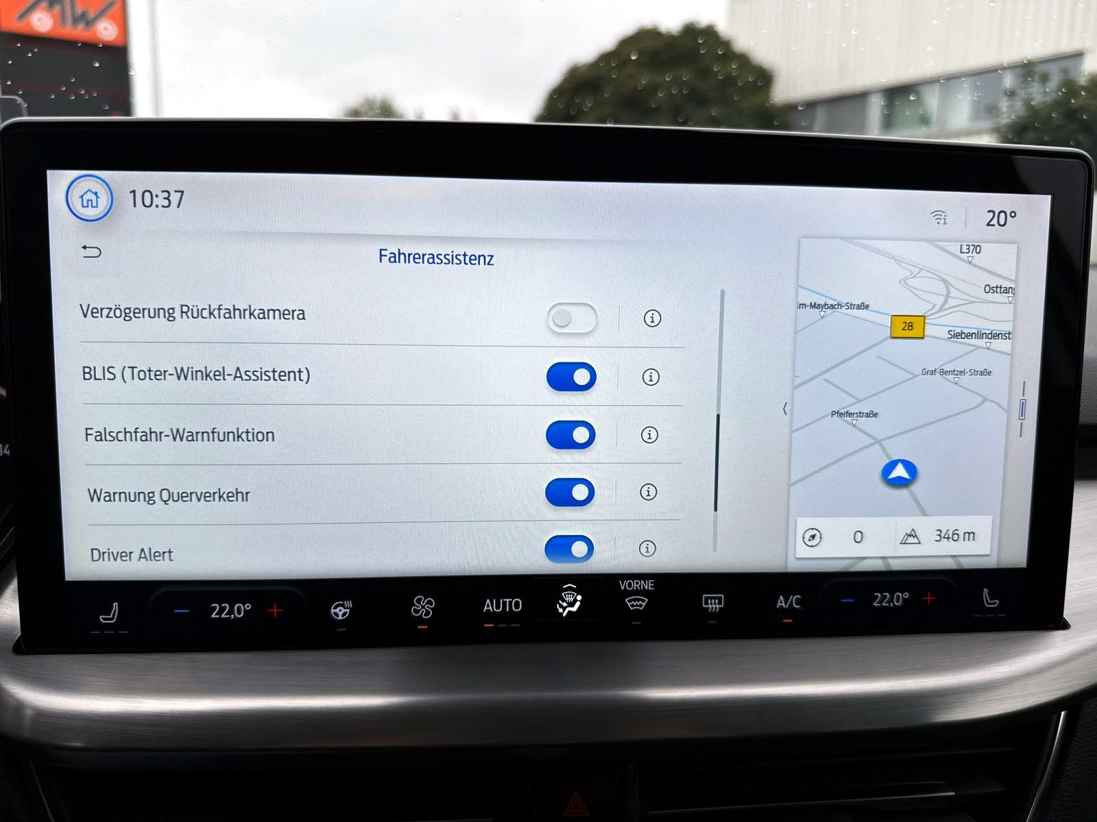 Fahrzeugabbildung Ford Focus Turnier 1.0 EB Titanium AHK ACC KAM B&O BT