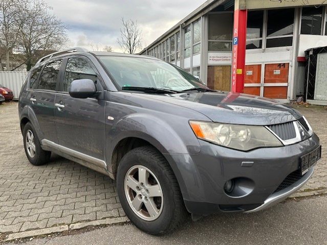 Mitsubishi Outlander 2.2 DI-D Intense