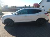 Nissan Qashqai 1.6 dCi DPF ALL-MODE 4x4 Black Editi... - Nissan Qashqai mit Diesel-Antrieb: Limousine