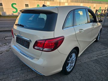 Mercedes B 180 - 9