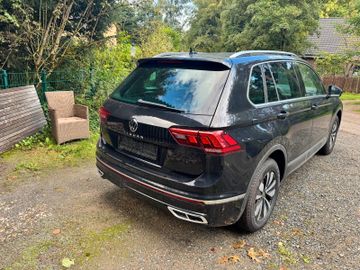 Volkswagen Tiguan - 8