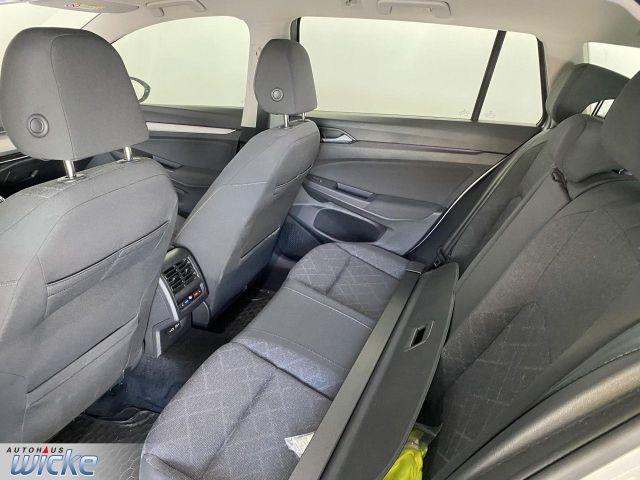 Golf VIII Variant 2.0 TDI Life NAVI KLIMA PDC LE