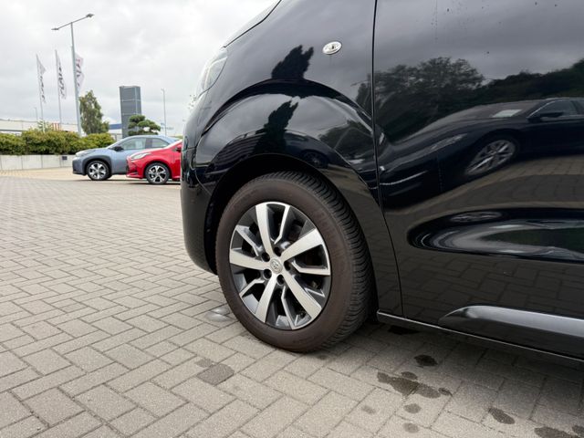 Toyota Proace (Verso) L1 Executive Standheizung AHK HUD
