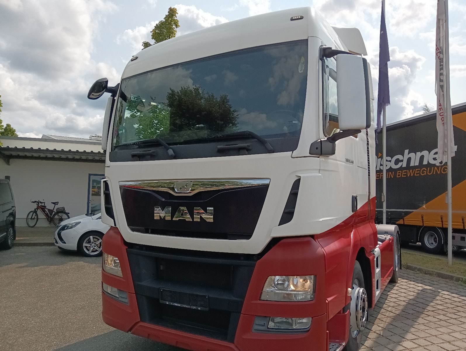 MAN TGX 18:440 BLS INTARDER Vollspoiler Reifen70-90% 441 PS