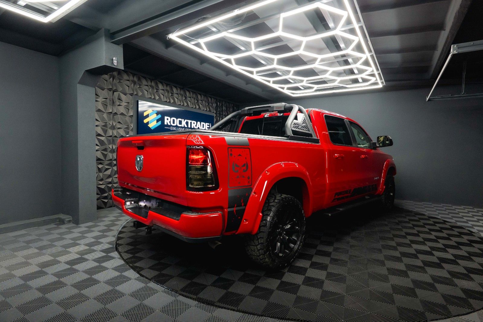 Fahrzeugabbildung Dodge RAM 5.7 V8 HEMI 4x4 RED DEVIL LONGBED Offroad