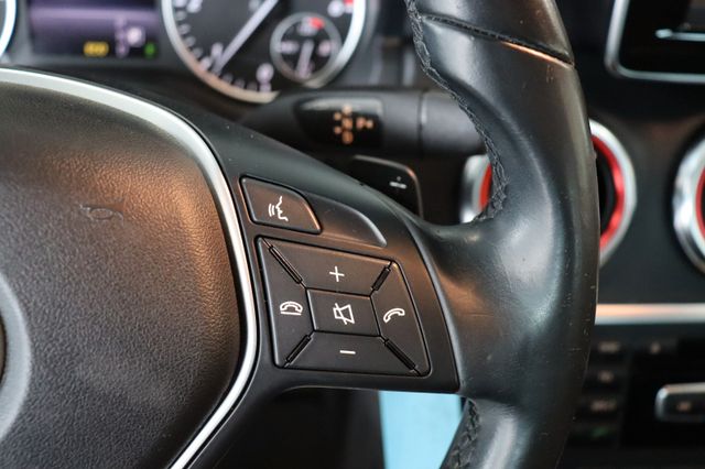 Fahrzeugabbildung Mercedes-Benz A 180 CDI / d BlueEfficiency|NAVI|PDC|TEMPOMAT|