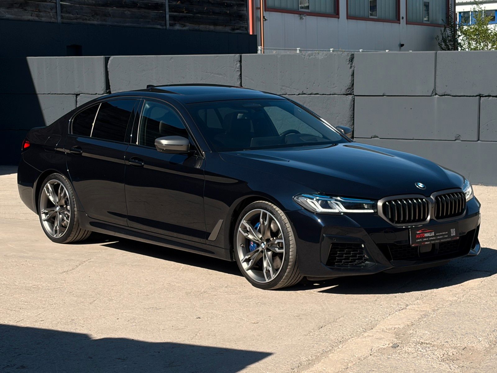 Fahrzeugabbildung BMW M550i xDr GSD Laser HuD 360° DAProf SBL H&K AHK