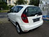 Mercedes-Benz A 160 AVANTGARDE Autom-Klima-67 TKM-Sitzheizung - Mercedes-Benz A-Class mit Benzin-Antrieb: Van
