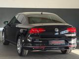 Volkswagen Passat 2.0 DSG 4Motion/Highline/360°/SHZ/2.HAND - Volkswagen Passat: 4motion