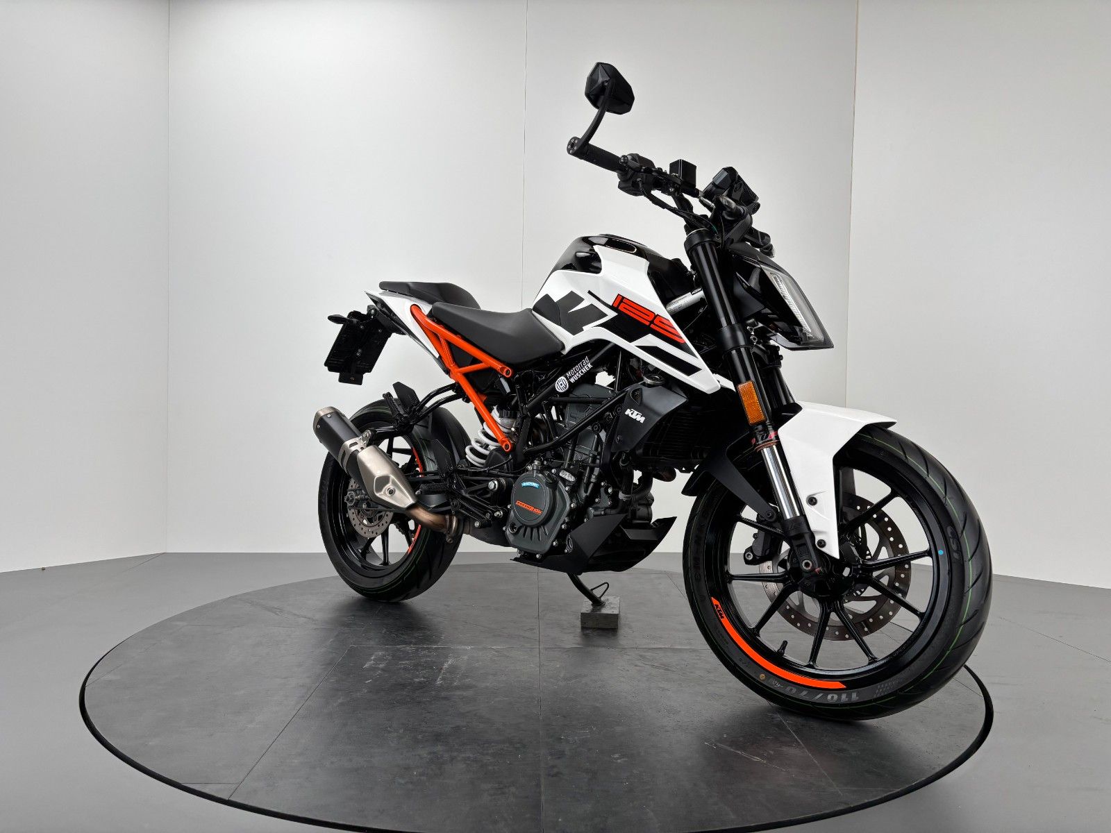 Fahrzeugabbildung KTM DUKE 125 *SERVICE NEU *KURZES HECK