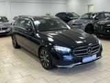 Mercedes-Benz E 300 Avantgarde*ACC*LED*Navi*R.Cam*SHZ*CarPlay* - Mercedes-Benz E 300 mit Benzin-Antrieb: ABS