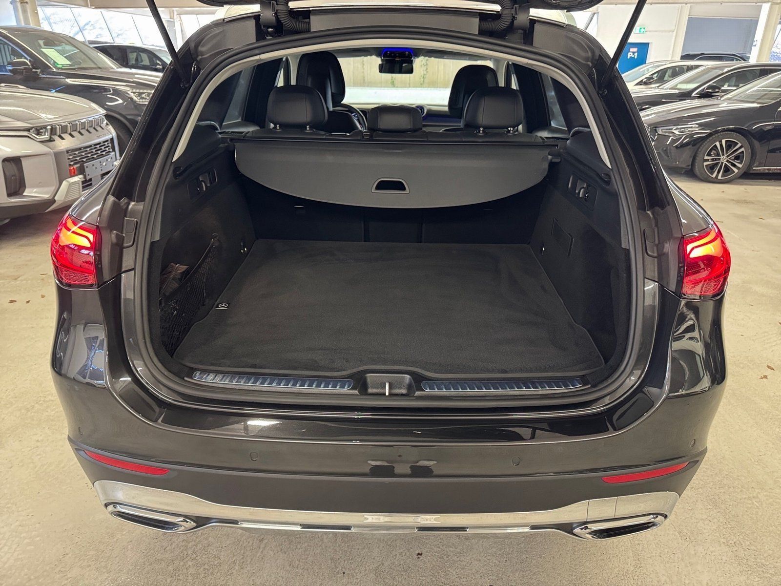Fahrzeugabbildung Mercedes-Benz GLC 220 d 4M Avantgarde*AHK*Distro*STDHZG*Totwi*