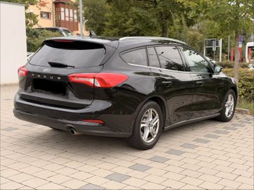 Ford Focus - 4