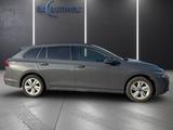 Volkswagen Golf Variant 8 VIII Life 1.0 eTSI Navi LED ACC - Volkswagen Golf mit Benzin-Antrieb: Kombi, 1.8