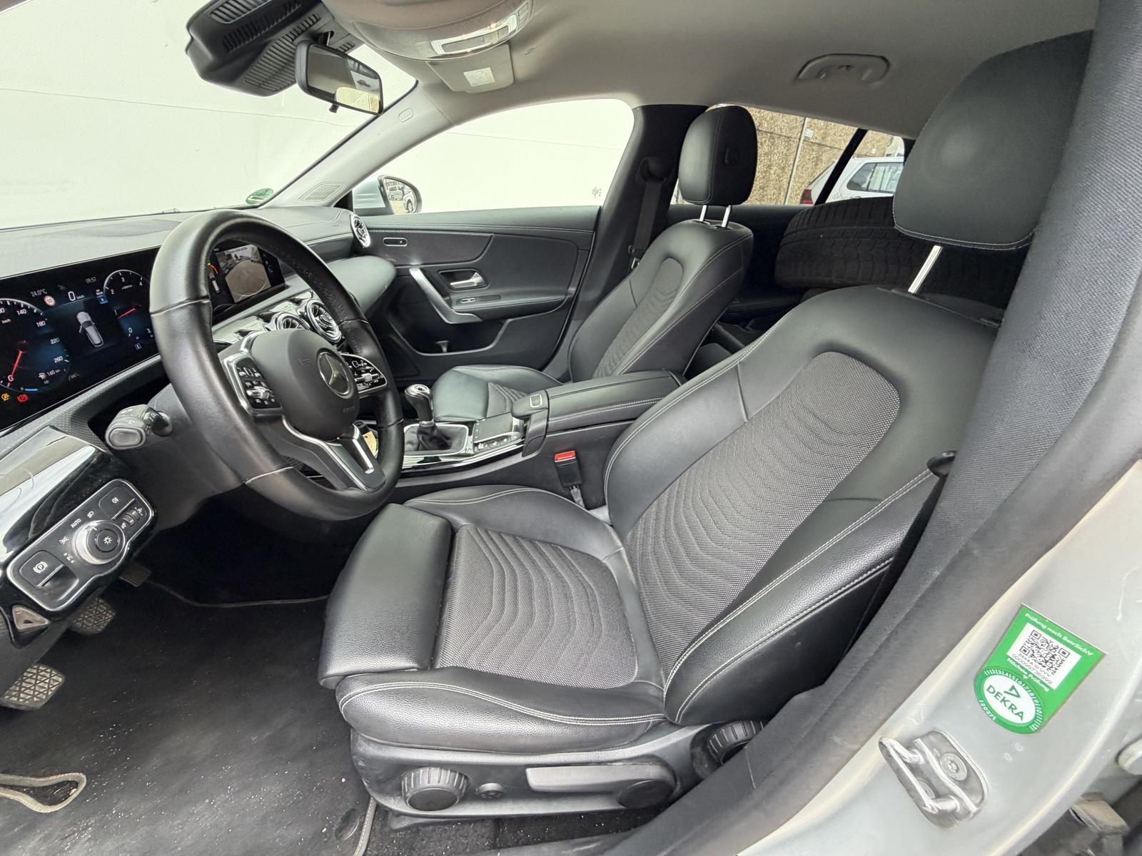 Mercedes-Benz CLA d Progressive STANDHEIZ., миниатюра 3