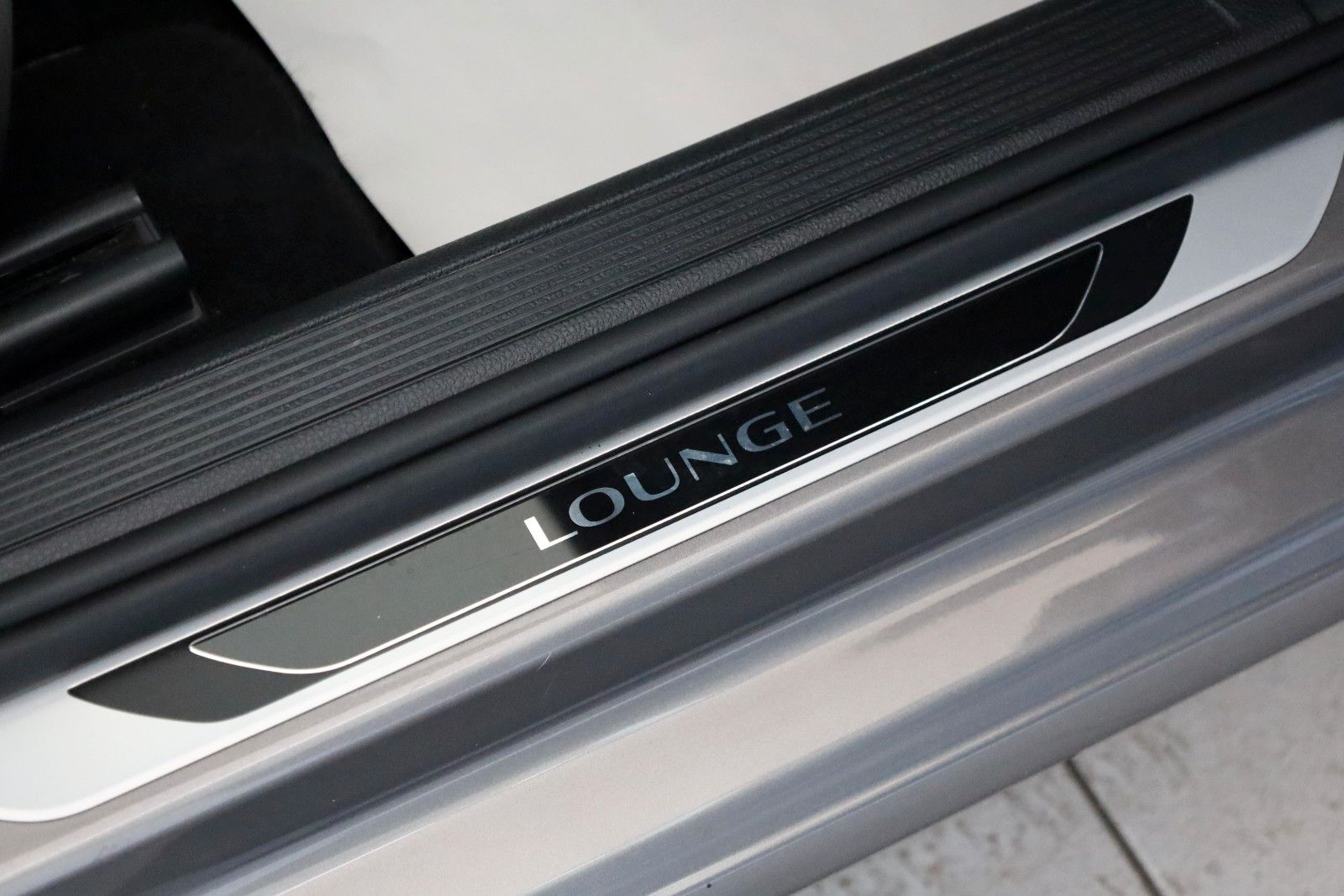 Fahrzeugabbildung Volkswagen Golf VII Lounge BMT,DSG,Park Assist, Allwetter