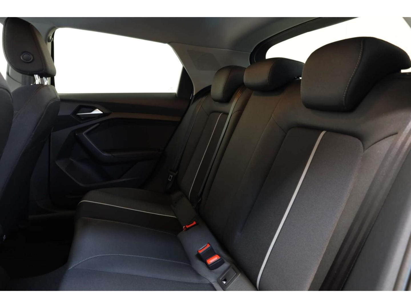 Audi A1 allstreet 30 TFSI S-Tronic LED/ACC/SH, миниатюра 11