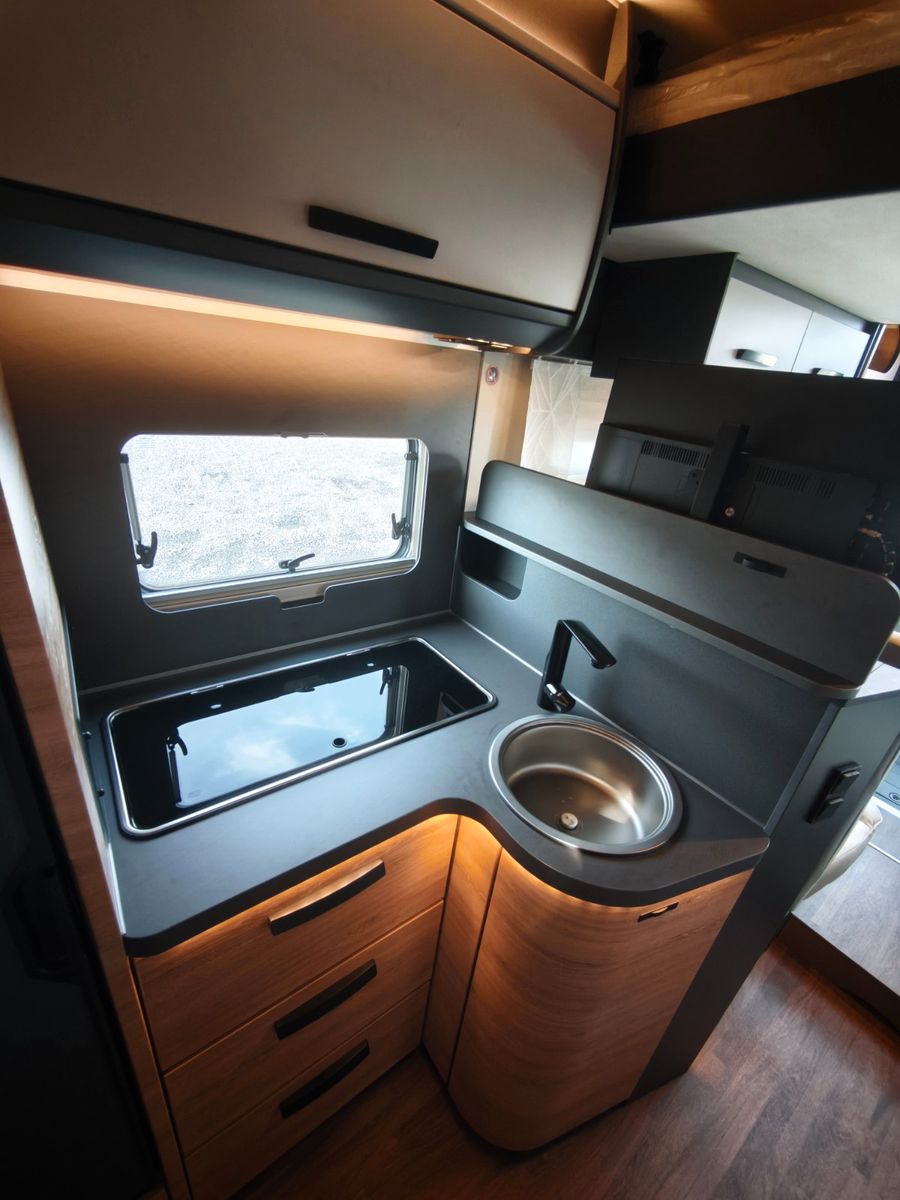 Fahrzeugabbildung Knaus L!ve Wave 700 MEG Platinium Selection 2027