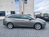 Opel Astra K Sports Tourer, ab 3,9% finanzieren - Opel Gebrauchtwagen von 2021