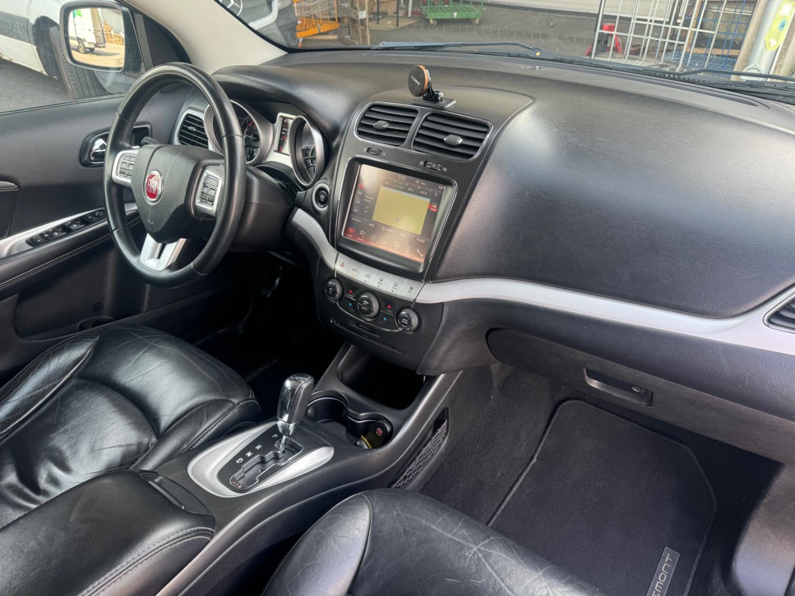 Fiat Freemont 3.6 Lounge AWD | 280 ch | BVA | 7 places | Caméra de recul | Cuir chauffant | Alpine