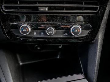 Opel Mokka e Edition Kamera Navi Spurhalteassistent