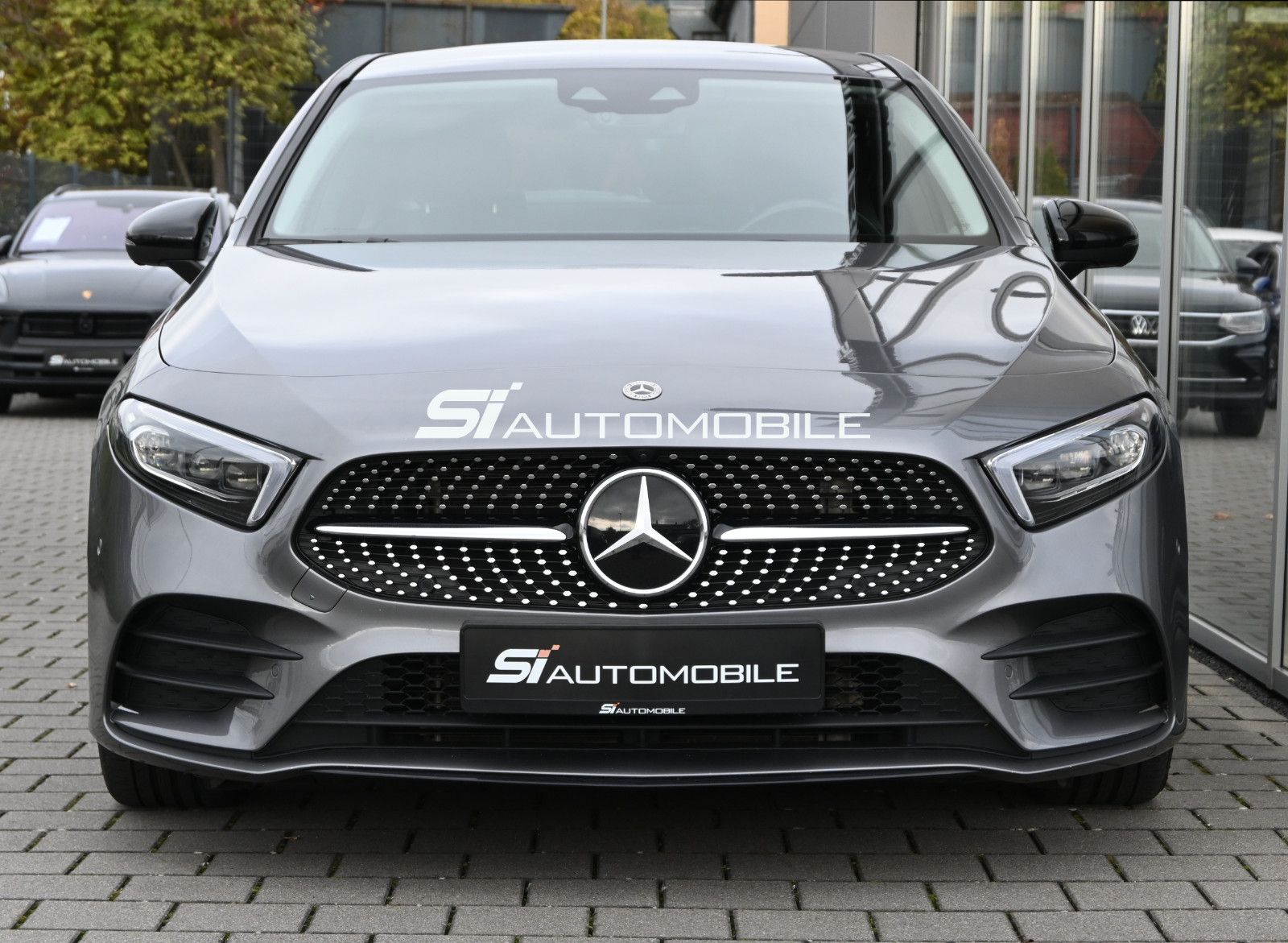 Fahrzeugabbildung Mercedes-Benz A 220 d DCT Limousine AMG Line °NIGHT°ACC°360°