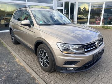Volkswagen Tiguan - 4