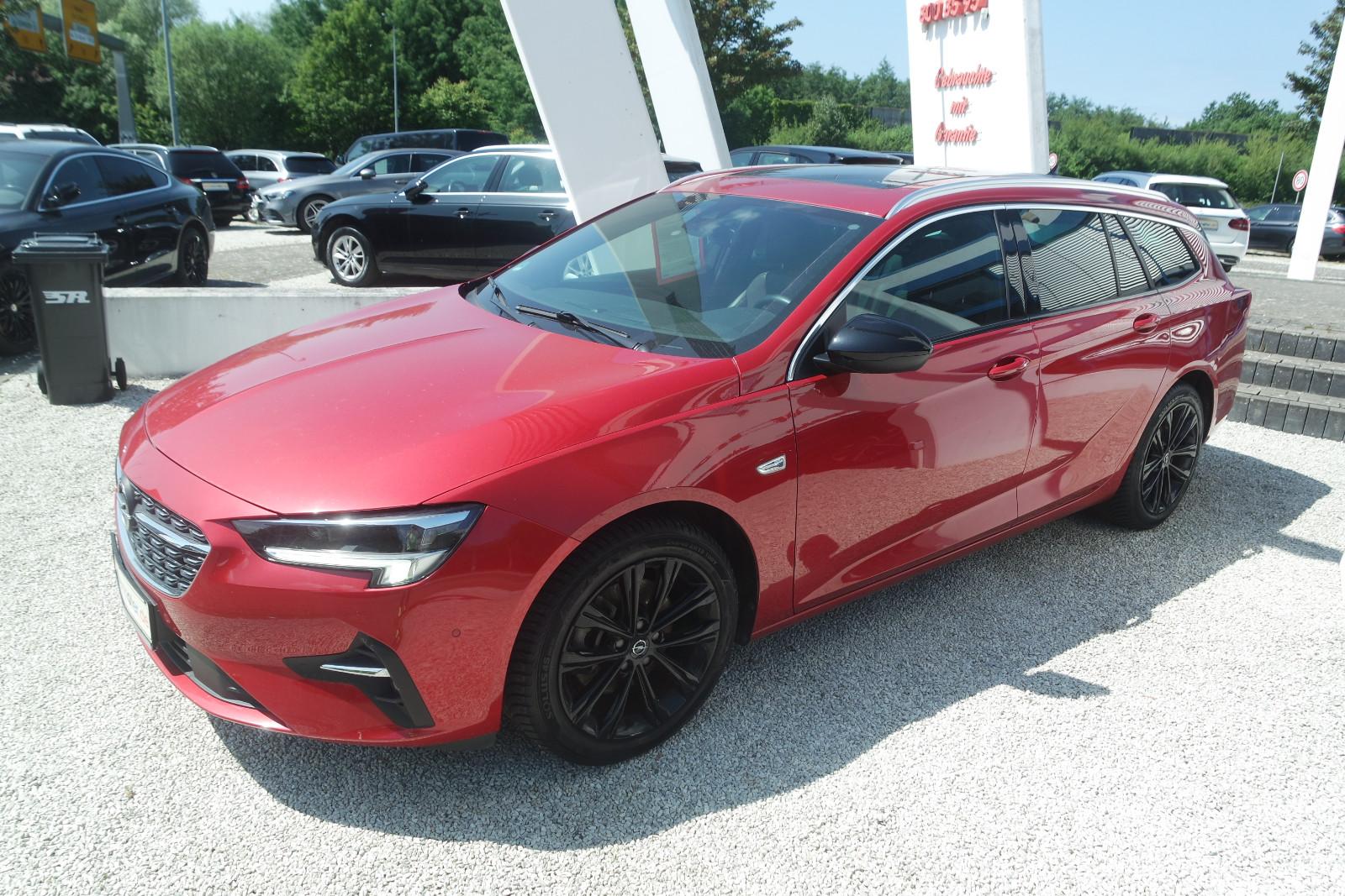 Opel Insignia B Sports Tourer Business Elegance Pano