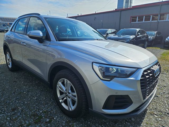 Audi Q3 35 TDI S-TRONIC * NAVIGATION * ALU *LED