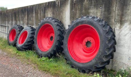 Fendt Pflegebereifung 8 Loch 716 512 516