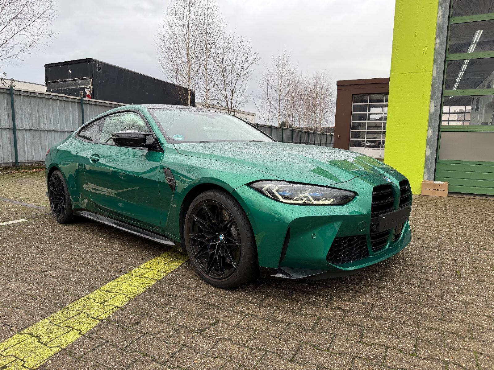 BMW M4 Coupe xDrive Competition