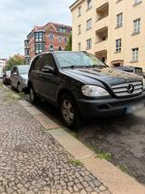 Mercedes-Benz Mercedes Benz ML 270 CDI Final Edition - Mercedes-Benz ML 270: Cdi Final Edition