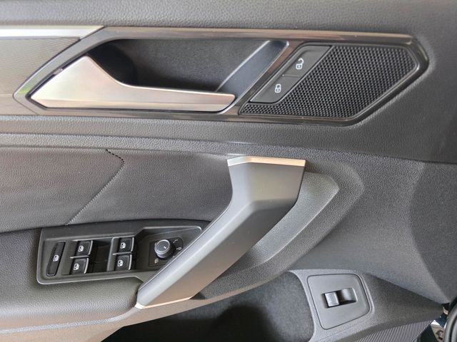 VW Tiguan — Foto 15