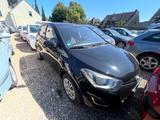 Hyundai i20 FIFA World Cup Edition*TÜV NEU*1 HAND*KLIMA* - Hyundai i20: Fifa