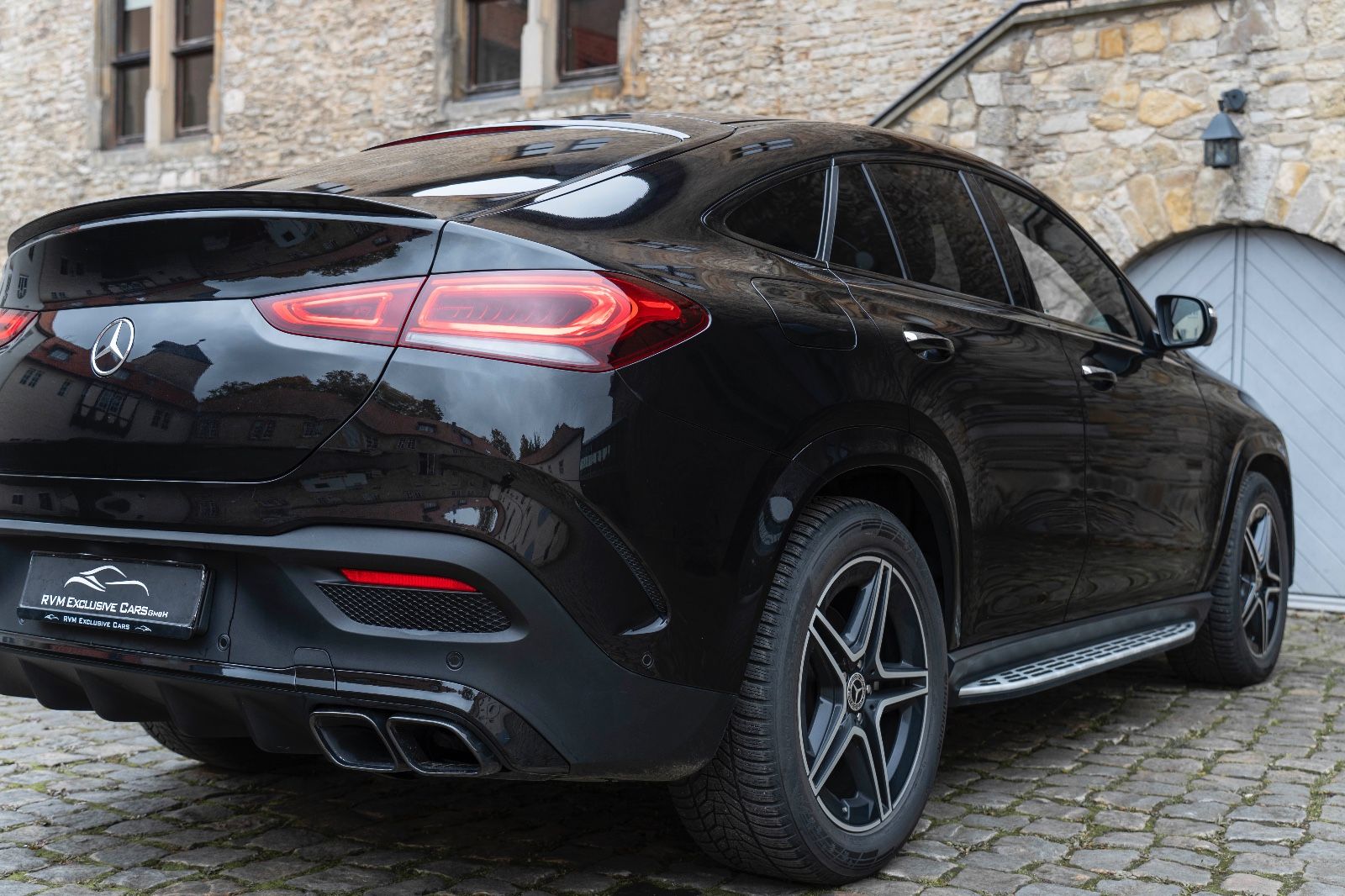 Fahrzeugabbildung Mercedes-Benz GLE 350 Coupe 4Matic HUD LED 360° BURMESTER