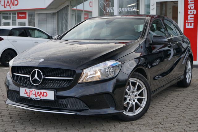 Mercedes-Benz A180 d Navi Sitzheizung Teilleder PDC