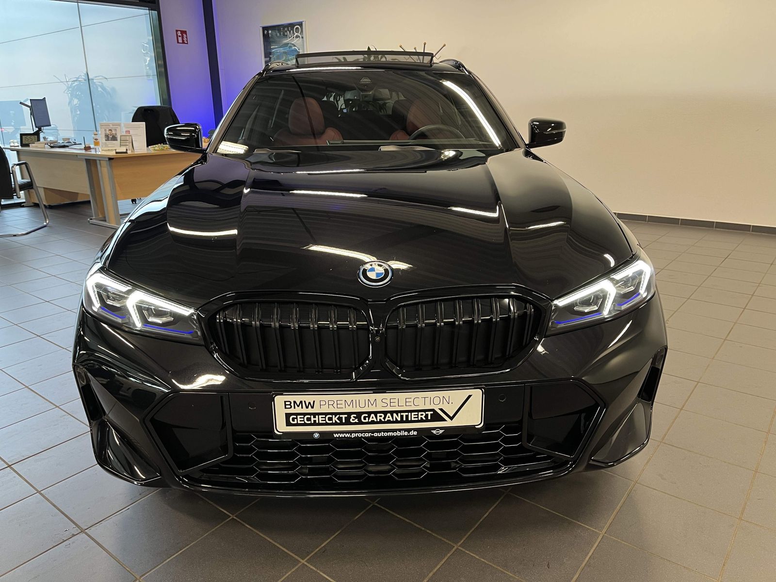 BMW 330 - Bild 8