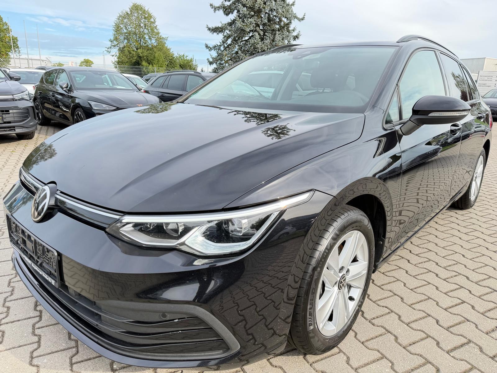 Volkswagen Golf 2.0TDI Sport IQ.Matrix Alcantara Navi PDC